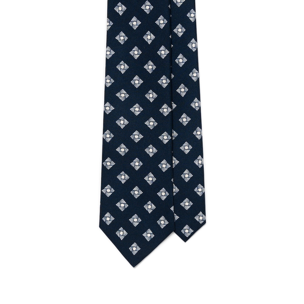 에리코 포르미콜라 화이트 스퀘어 트위스트 패턴 클래식 네이비 프린티드 실크 넥타이
