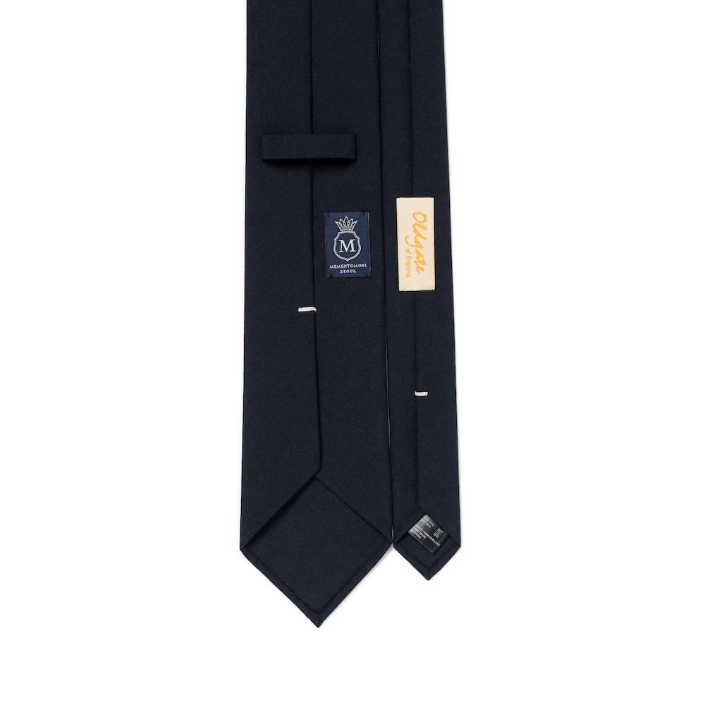 올드게이트 다크 네이비 솔리드 2PLY 하이 트위스트 울 블랜드 스포데라토 넥타이
