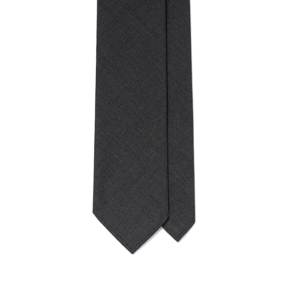 올드게이트 차콜 그레이 솔리드 2PLY 하이 트위스트 울 블랜드 스포데라토 넥타이