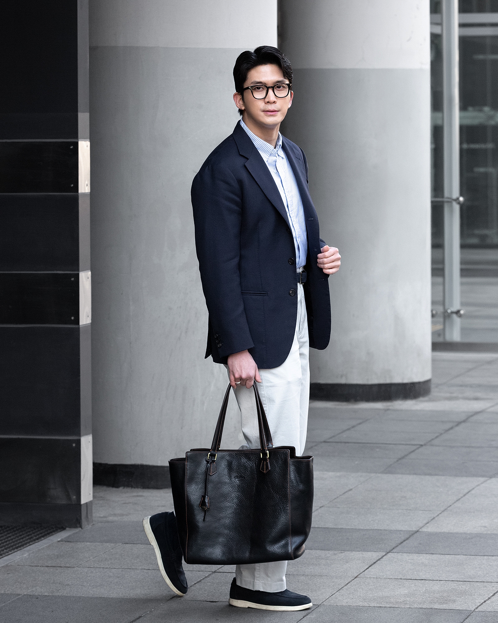 볼드리니 제트 블랙 브라이들 레더 에센셜 토트백